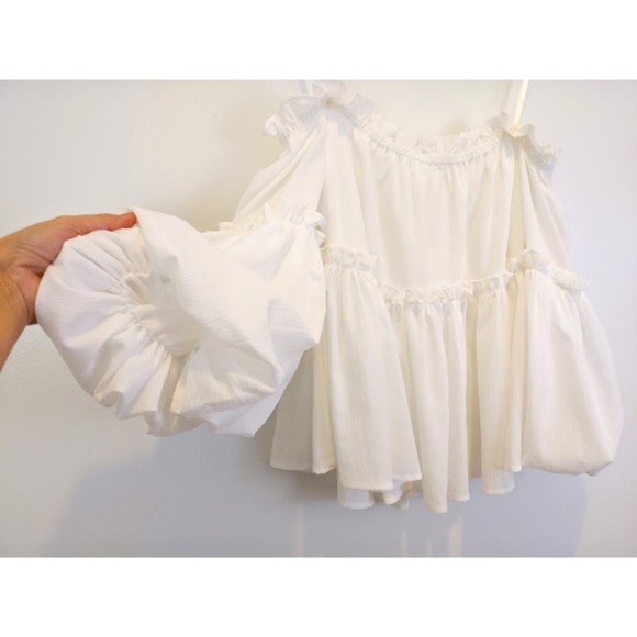 J.O.A. Tops - J.O.A. Nordstrom Off Shoulder Balloon Sleeves Top